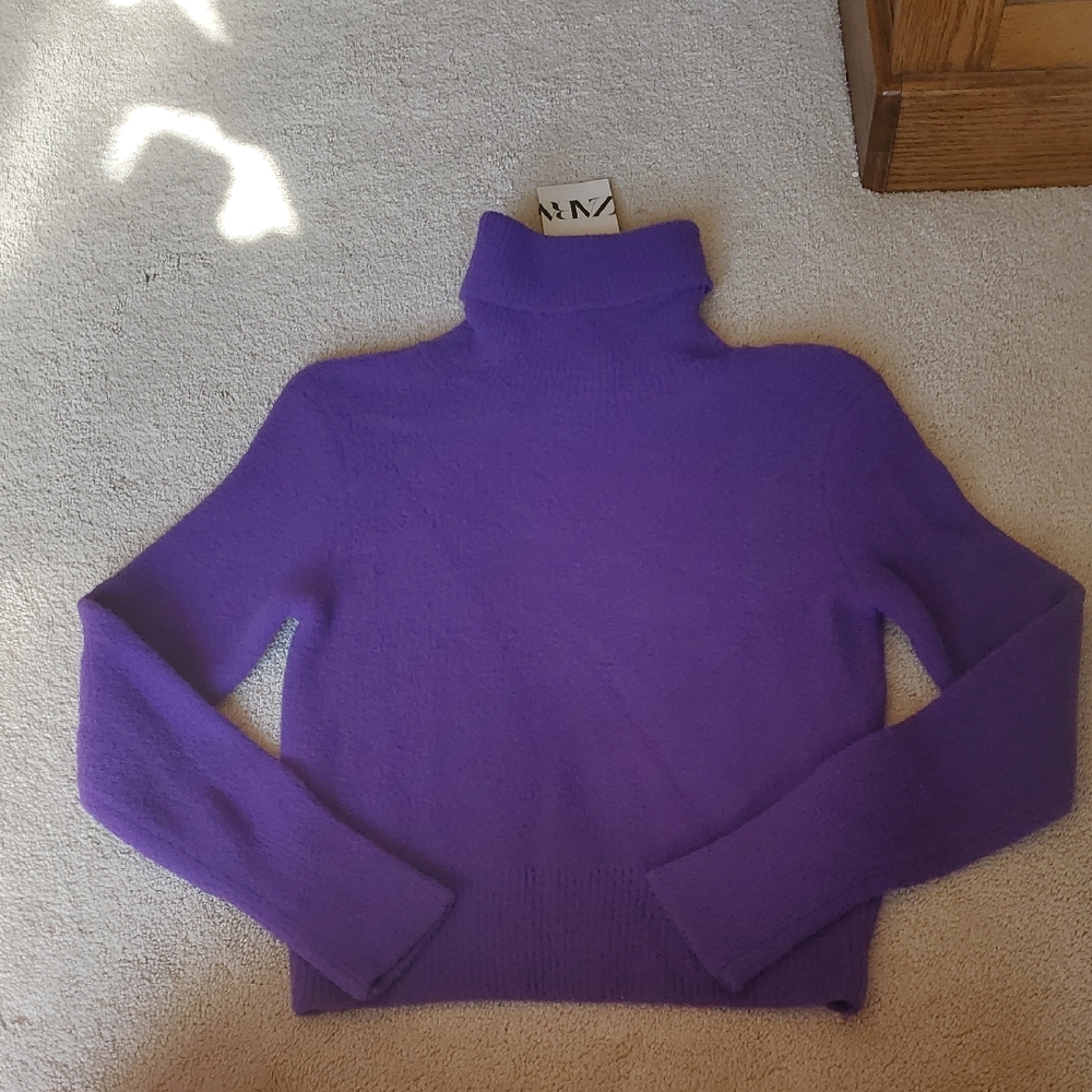 New ZARA Purple Turtleneck Sweater Sz M